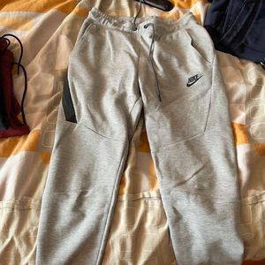 Nike joggers